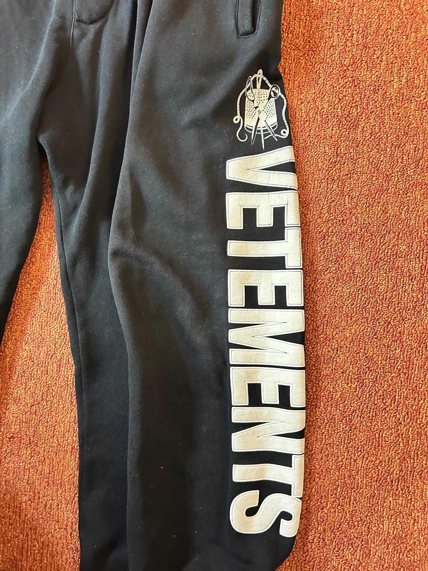 Vetements SS19 Pocket Logo Sweatpants