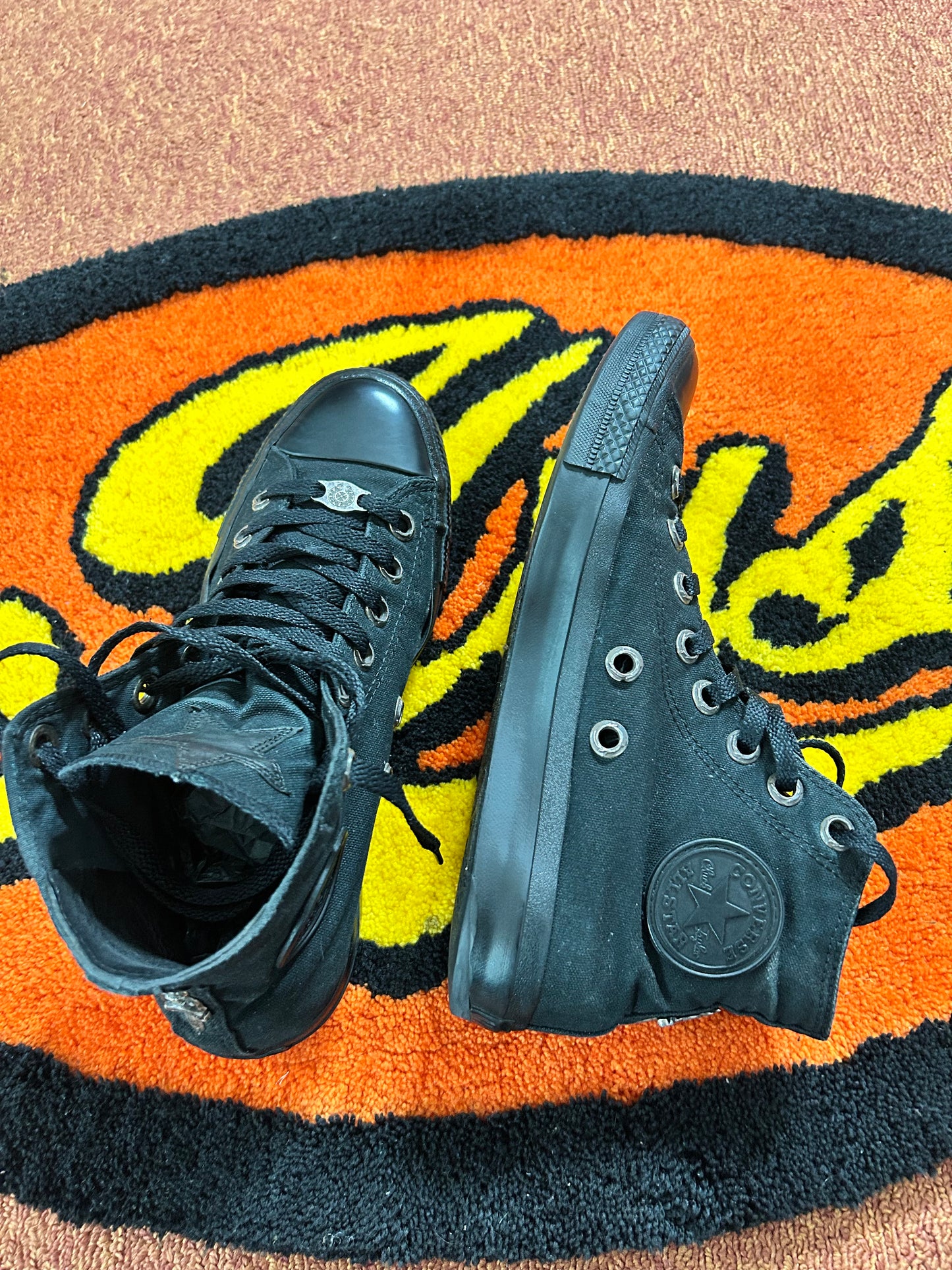 Chrome Hearts Black Star
Patch Converse