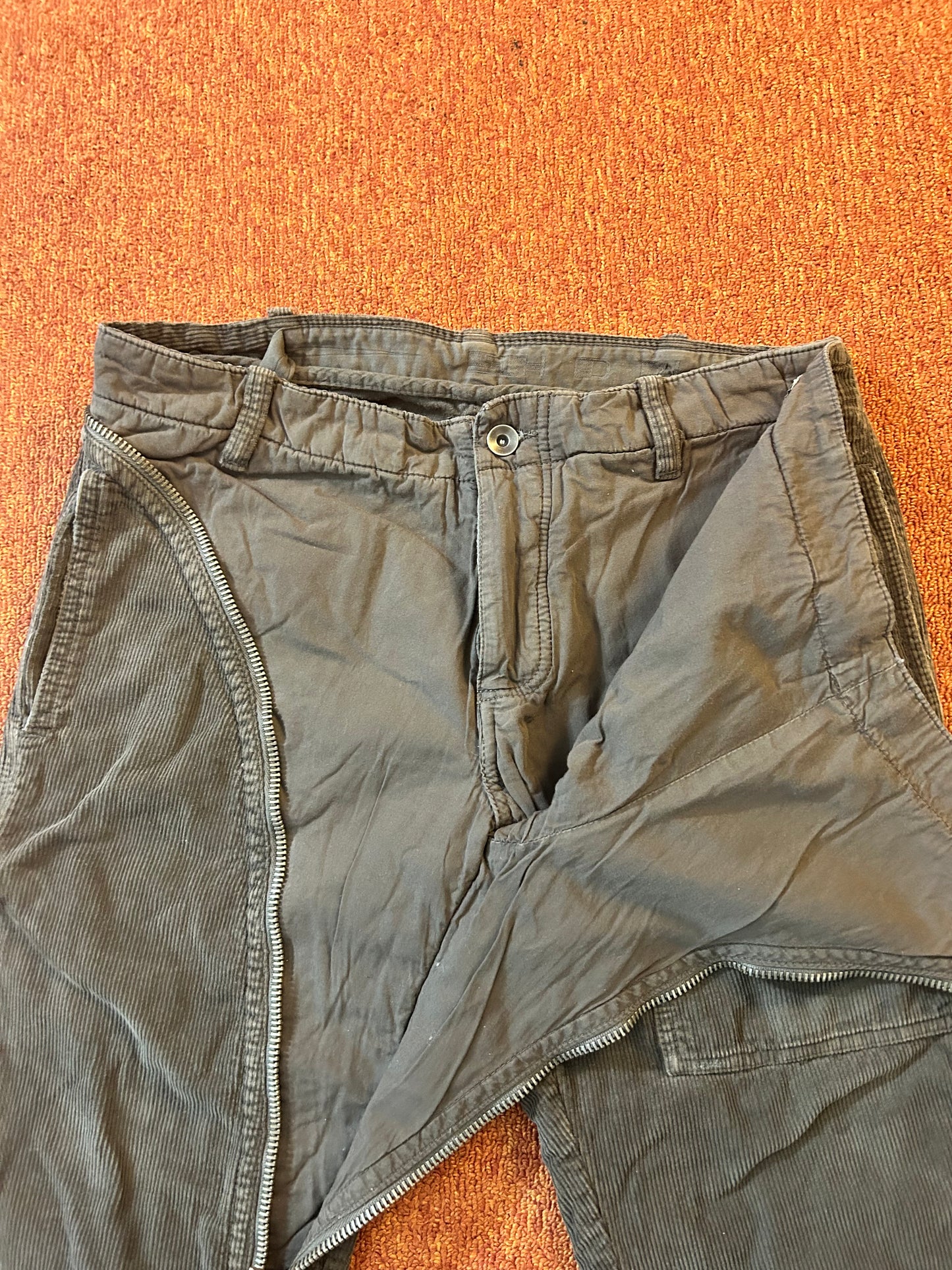 Rick Owens FW08
STAG Double Layer Aircut (Size 30)