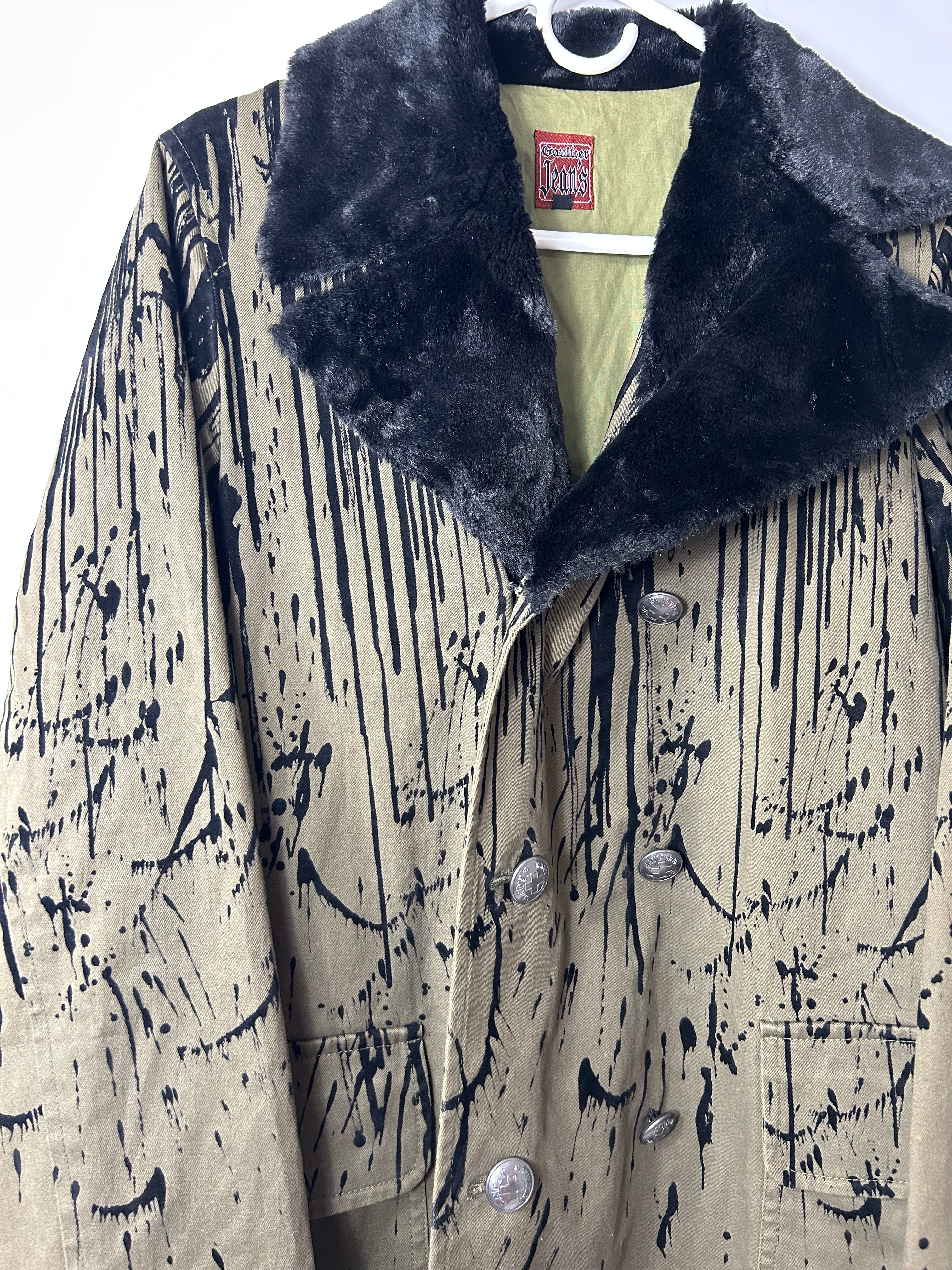 Jean Paul Gaultier AW1998
Blood Drip Coat
